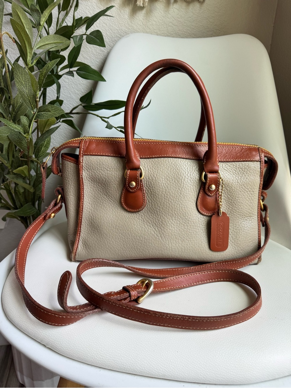 Vintage Coach 507-20 Leather Satchel Crossbody Bag Made in Korea Rare